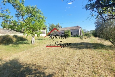 Maison à vendre à ST-AMBROIX Caissargues - 8 pièces - 200 m² 