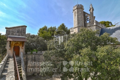 Maison à vendre à LAMBESC Vaufreges-Leon Lachamp - 15 pièces - 500 m² 