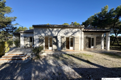 Maison à vendre à VERNEGUES Fourragere-Borromees-Vendome - 4 pièces - 116 m² 