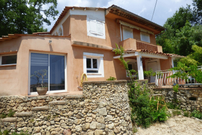 Maison à vendre à CALLIAN  - 6 pièces - 135 m² 