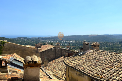 Maison à vendre à ST-PAUL-DE-VENCE  - 10 pièces - 288 m² 