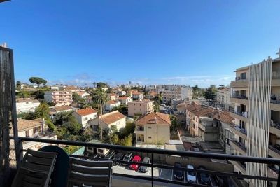 Appartement &agrave; louer &agrave; CAGNES-SUR-MER  - 1 pi&egrave;ces - 36 m&sup2; 