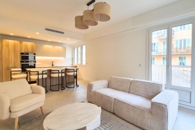 Apartment for sale port nice nice 