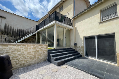 Appartement à vendre à POLLIONNAY  - 3 pièces - 104 m² 