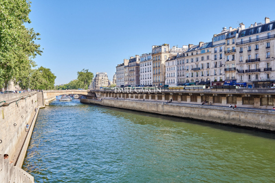 Appartement à vendre à PARIS 4EME  - 4 pièces - 123 m² 