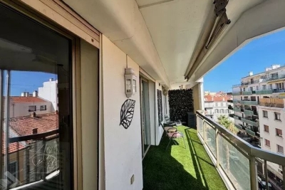 Appartement à vendre à CANNES  - 2 pièces - 44 m² 