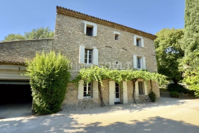 House for sale in GOULT   - 510 m² 