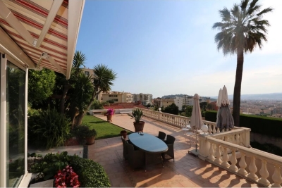 Maison &agrave; vendre &agrave; NICE Bon-Voyage - 2 pi&egrave;ces - 90 m&sup2; 