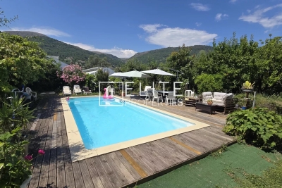 Maison &agrave; vendre &agrave; VENCE  - 6 pi&egrave;ces - 118 m&sup2; 