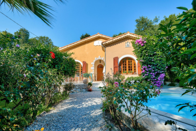 Maison à vendre à NICE Saint-Mathieu - 3 pièces - 100 m² 