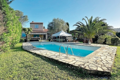 Maison à vendre à MOUGINS  - 4 pièces - 110 m² 