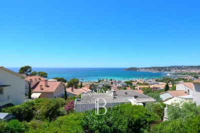 Maison à vendre à SIX-FOURS-LES-PLAGES Les Lones - 4 pièces - 84 m² 