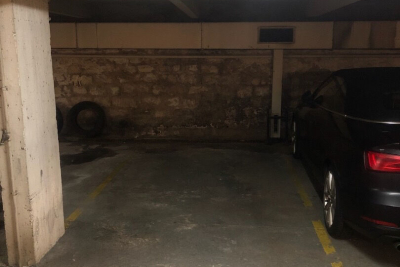 Parking/Garage &agrave; louer &agrave; PARIS 16EME Madeleine  - 12 m&sup2; 