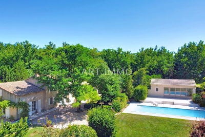 Maison à vendre à CAVAILLON Grambois - 6 pièces - 163 m² 