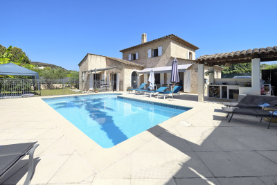 Maison &agrave; vendre &agrave; VILLENEUVE-LOUBET  - 6 pi&egrave;ces - 180 m&sup2; 