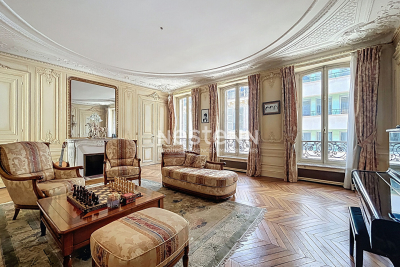 Appartement à vendre à PARIS 8EME Seine et Berges 2 - 5 pièces - 164 m² 