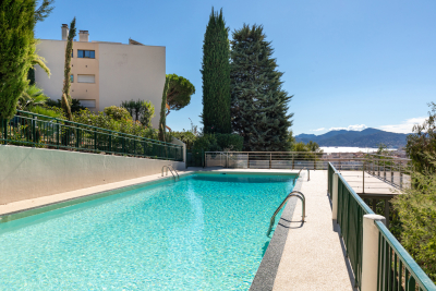 Appartement à vendre belle vue piscine gard 