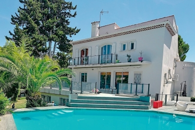 Maison à vendre à MANDELIEU-LA-NAPOULE  - 9 pièces - 425 m² 