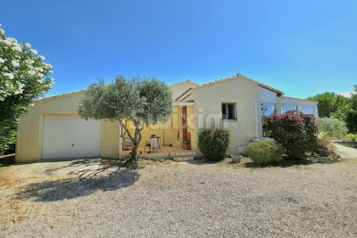 Maison à vendre à VALRÉAS Rotondes-Barbiere - 5 pièces - 107 m² 