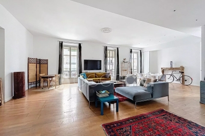 Apartment for sale in CANNES Cap-d'Ail - 5 rooms - 222 m&sup2; 