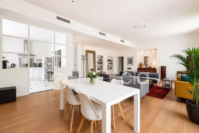 Appartement &agrave; vendre &agrave; CANNES  - 6 pi&egrave;ces - 222 m&sup2; 