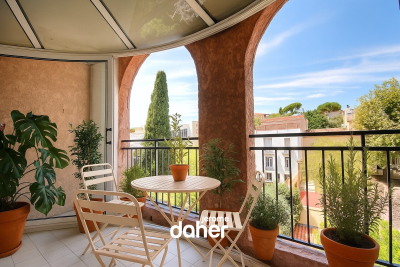 Appartement à vendre à MARSEILLE 8EME  - 3 pièces - 83 m² 