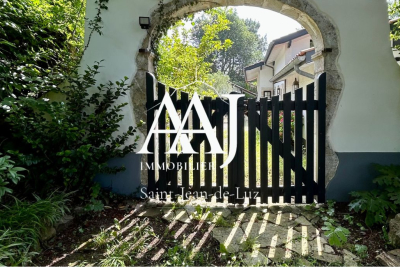 Maison &agrave; vendre &agrave; ARBONNE Saint-Leon-Maignon - 7 pi&egrave;ces - 220 m&sup2; 