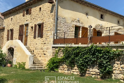 Maison à vendre à COLOMBIER LE JEUNE  - 7 pièces - 350 m² 