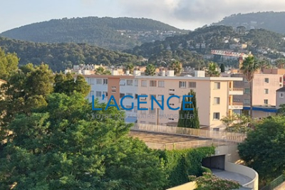 Appartement à vendre à HYÈRES Ecarts - 5 pièces - 105 m² 