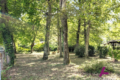 terrain à vendre à LE TEICH   - 620 m² 