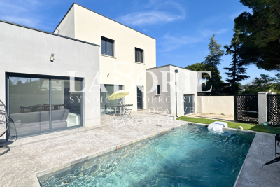 Maison &agrave; vendre &agrave; Bagnols-sur-Cèze  - 5 pi&egrave;ces 118 m&sup2; 