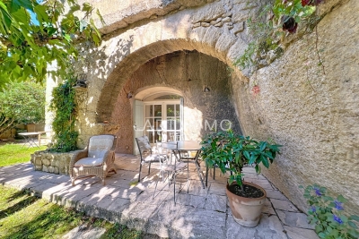 Maison &agrave; vendre &agrave; TAILLADES  - 4 pi&egrave;ces - 95 m&sup2; 