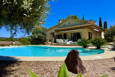 Maison à vendre à MOUGINS Peillon - 7 pièces - 170 m² 
