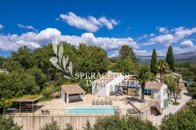 Maison à vendre plain pied et vue mer alpes maritimes 