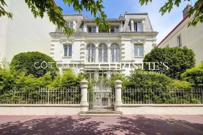 Maison &agrave; vendre &agrave; ST-JEAN-DE-LUZ Pontots - 12 pi&egrave;ces - 300 m&sup2; 