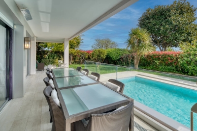 Appartement à vendre à VALLAURIS Les Paluds-Lauvert - 10 pièces - 555 m² 