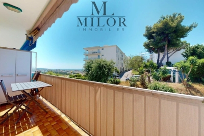 Appartement à vendre à ST-LAURENT-DU-VAR Port Vauban - 4 pièces - 68 m² 