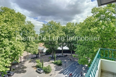 Appartement à vendre à LYON 6EME  - 3 pièces - 77 m² 