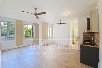Appartement à louer à CANNES  - 2 pièces - 48 m² 