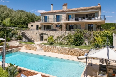 Maison à vendre à CANNES Saint-Sylvestre - 7 pièces - 370 m² 