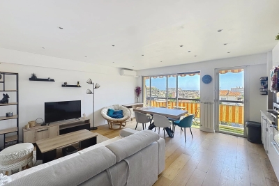 Appartement à vendre à LE CANNET  - 2 pièces - 43 m² 