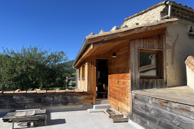 Maison à vendre à MONTJOUX  - 7 pièces - 120 m² 