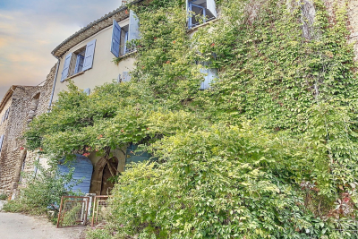 House for sale in VIENS  - 6 rooms - 128 m² 