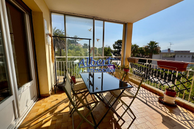 Appartement &agrave; vendre &agrave; SANARY-SUR-MER  - 3 pi&egrave;ces - 61 m&sup2; 