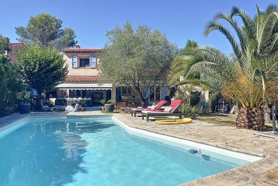 Maison à vendre à MOUGINS  - 4 pièces - 154 m² 