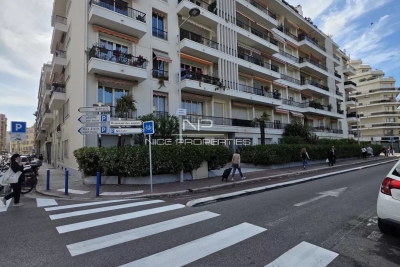 Parking/Garage à vendre à NICE   - 13 m² 