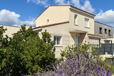 House for sale in MARSEILLAN  - 4 rooms - 88 m² 