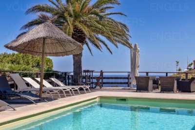 Maison à vendre maison vue mer roquebrun 