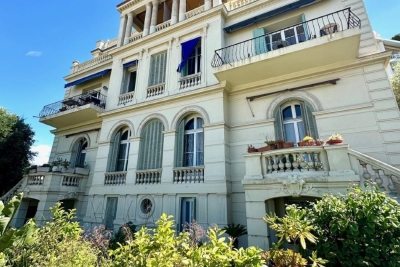 Appartement &agrave; vendre &agrave; Nice  - 5 pi&egrave;ces 150 m&sup2; 