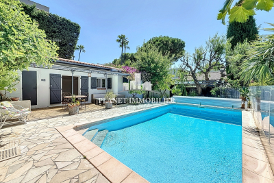 House for sale in ANTIBES  - 6 rooms - 150 m² 